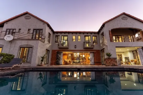 Mount High Luxury Country Estate - Pet friendly