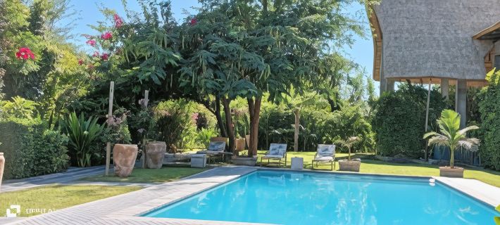 Sunbirds Chobe Hotel Отели в г. Чоб