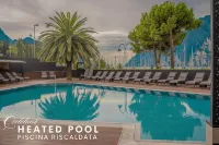 Lake Front Hotel Mirage - Infinity Pools