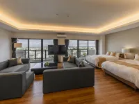 Monde. Okinawa Arena Condominium - 民宿