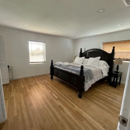 Come and enjoy a family stay in a beatiful Lake House.