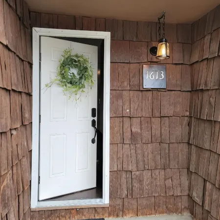 Mountain View Lodging 2 Blocks Historic DT Cody3 Bedrooms 4 Beds + a Bonus Den
