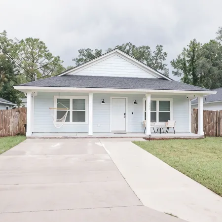 Charming 3-bdr house with WiFi in St. Augustine, close to vilano beach and shops