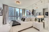 Brickell Beauty. River Views. Construction Special! - Bungalows