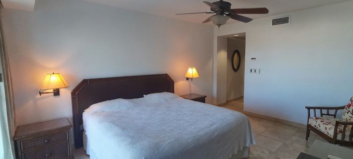 The Cliff, luxury beachfront Residence with Ocean View Hotels in Lowlands