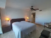 The Cliff, luxury beachfront Residence with Ocean View - Gym