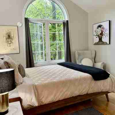 Forest Guest Suite Near Picton Centre (Pet-Friendly &Hot Tub &Park Pass) Rooms