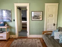 Lovely Uptown Mpls apartment!