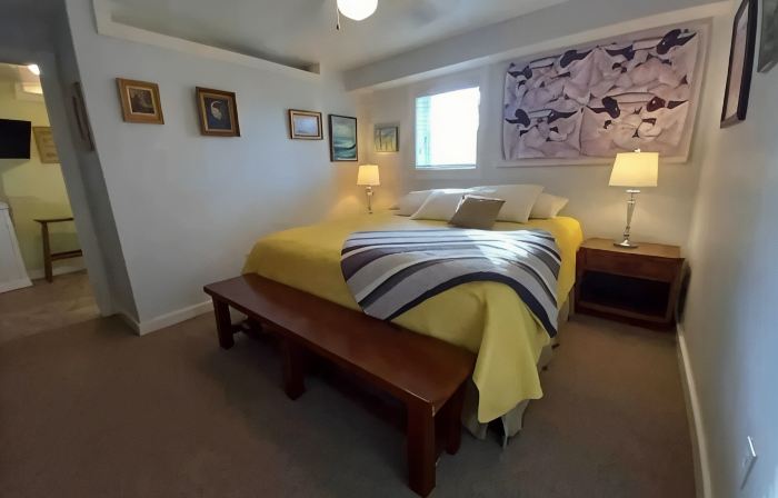 Eagle Pass Cabina- Unique Cabin Perfect for Two!