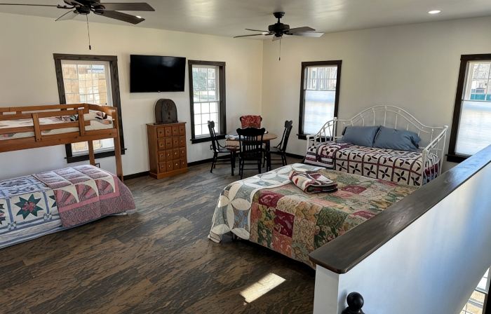 Quiet Relaxed Location Just Steps Away from Main Ave Shopping