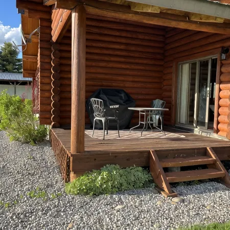 Elk Run-Entire basement-1000 sq ft.-Cleaning fee included.  Sleeps 4-6.
