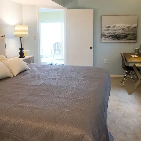 Oceanfront Condo! Patio to Lawn, Stay Right at the Beach!