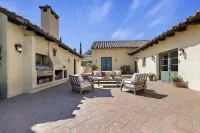 Temecula Valley Wine Country Area - European Villa on 20 Acre Vineyard - فلل