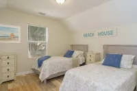 Tranquil beach cottage in historic American Beach! 5 min walk to the beach! - 4-Star