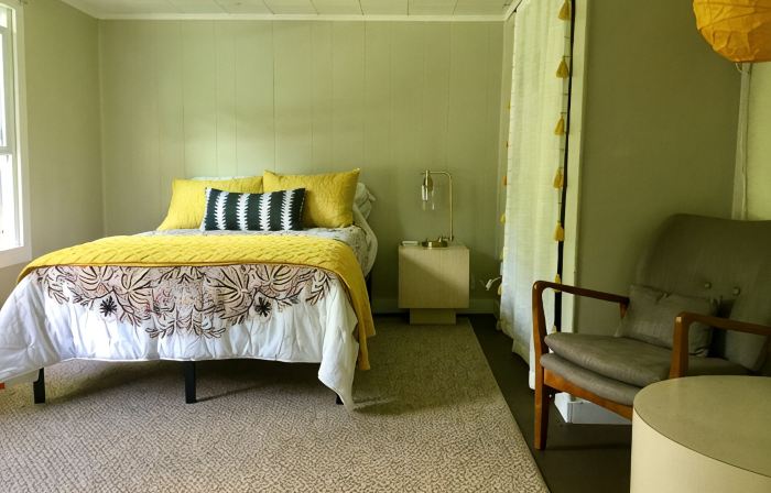 Farmhouse Gem with Gardens, Waterfalls and Orchards