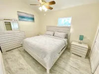 Perfect Location! Coral Sands Beach House II at Indian Rocks Beach! - Homestays