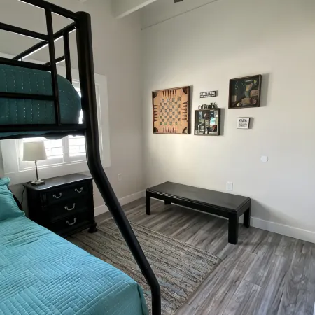 Quiet and cozy, a remodeled dairy with panoramic mountain views. .