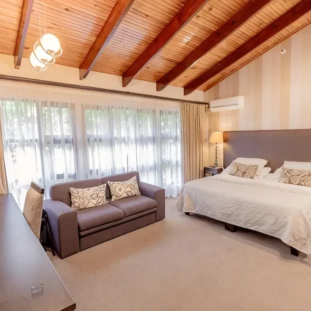 The Kelway Hotel Отели рядом с достопримечательностью «Саммерстранд»