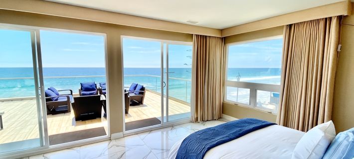 5 Br Large Beach House, Beachfront with Fire Ring,  Walk to Restaurants Ξενοδοχεία στην πόλη Oceanside