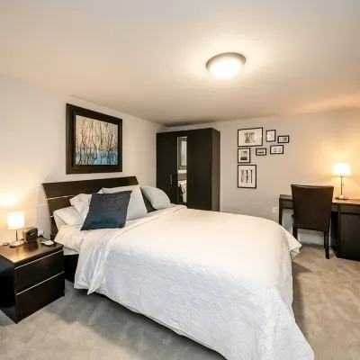 Cozy 1-bedroom apt overlooking Puget Sound, Olympic mtns, Alki Beach, Seattle Hotels near West Seattle