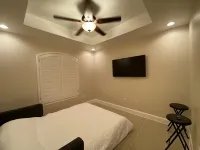 Kika’s House-Lovely 4 Bedroom Home, Entertainment Patio, newly furnished - 3-Star