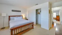 Cozy and quiet 6-bedroom retreat close to outlet mall shopping and more! - Wifi