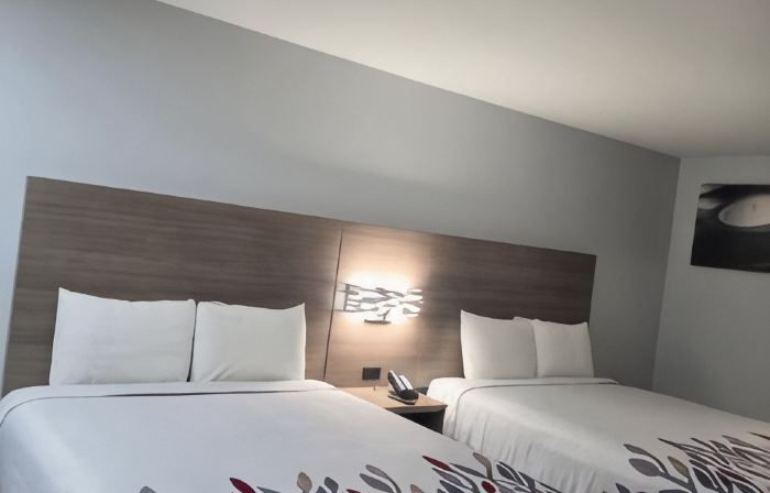 Days Inn by Wyndham Camden AR