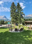 Rundle Mountain Lodge - Pet Friendly