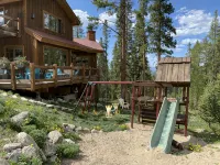 Summer Fun Home ! Zipline, Tramp, Firepit, Trails, Big Views, Kid & Pet Friendly - ジャグジー