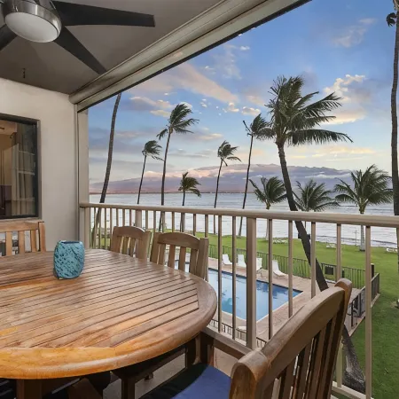 Maalaea Kai 307 Maui Prime Oceanfront King Beds w/ ensuiteDedicated Workspace