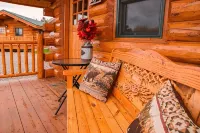 The Bunkhouse at J&J Cabins - 3-Star