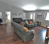 4 Bedroom Vacation Rental in the Redwood Forest! - Hytter
