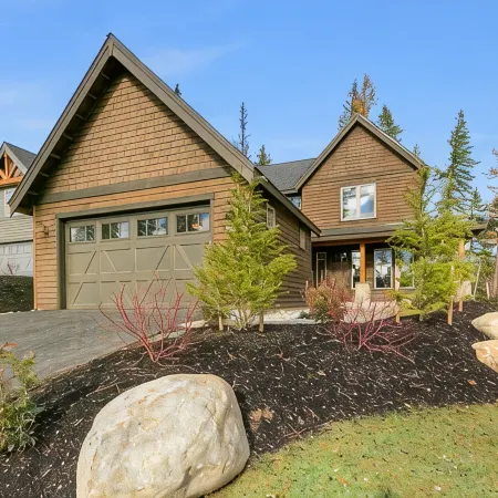 New Miner's Camp home, 4 bed/3.5 bath nestled in the heart of Suncadia Resort