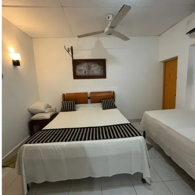 Goalma Family Holiday Resort Hotels near Abhayagiriya