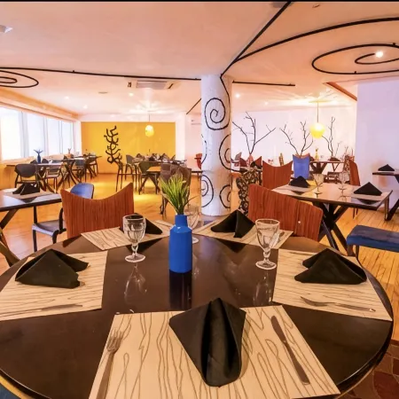 Apto Luxo EM Hotel - Beira Mar Fortaleza e Quarto Executivo