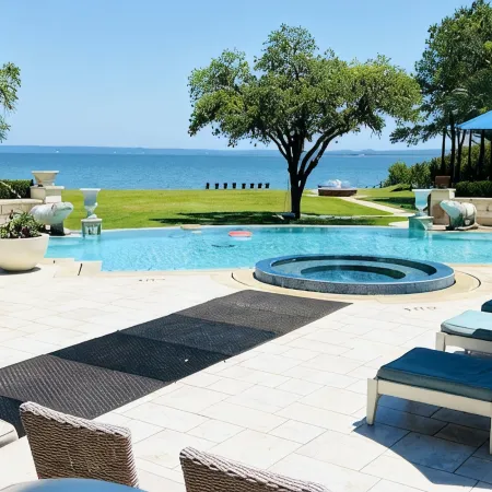 Hill Country Paradise Resort at Lake Buchanan - 1hr from Austin