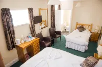 Queensbridge Hotel - Parking