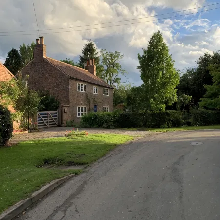 Morgan Cottage at 'This Is Not Here' With Hot Tub
