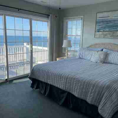 OCEANFRONT with Amazing Views Rooms