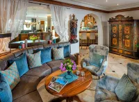 Hotel Starkenberg - Mountain View