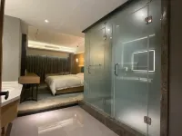 高縣名人商務酒店（市政廣場店） 高縣酒店