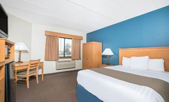 Days Inn & Suites by Wyndham Baxter Brainerd Area