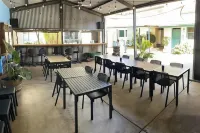 Paringa Hotel Motel Hotels in Old Calperum