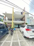 Arini House Syariah Hotel dekat Pantai Caroline