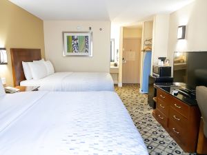 Baymont by Wyndham College Park Atlanta Airport South