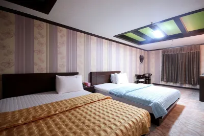 Gimhae Jangyu Poly M Hotels near Jang-Yusa