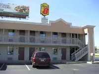 Super 8 by Wyndham Lafayette / Purdue Area