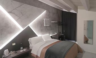 Lauria Luxury Room