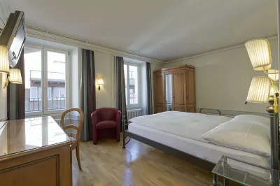 Hotel Alplodge Отели в г. 