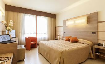 3. NilHotel..